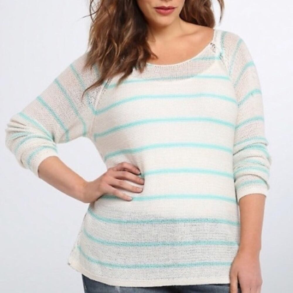 Torrid Striped Lace Back Sweater Womens 2 White Mint Green Raglan Long Sleeve